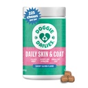 Doggie Dailies Skin & Coat Supplement Support, Lazacolaj kutyáknak Skin and Coat with Collagen, Omega 3, Krill Oil, Biotin, & Kókuszolaj kutyáknak (Salmon) 225 Soft Chews
